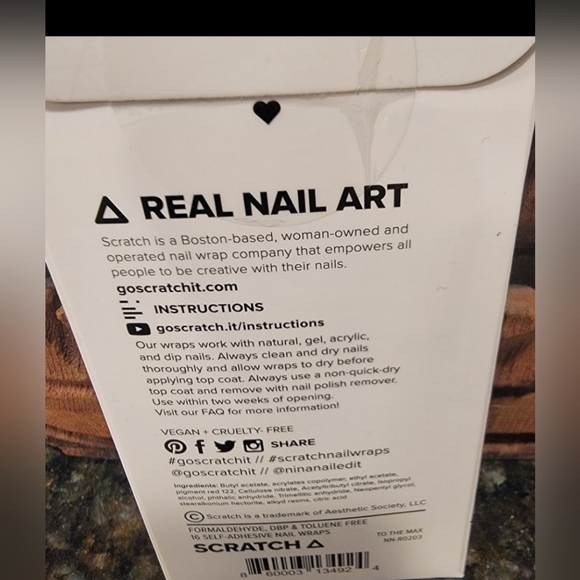 Two different sets!  Scratch Nail Art and Static Nails Bundle - Picture 2 of 8